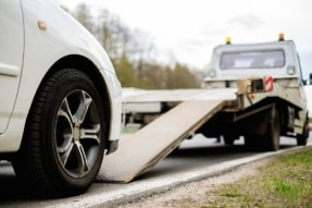 24-hour towing peoria il
